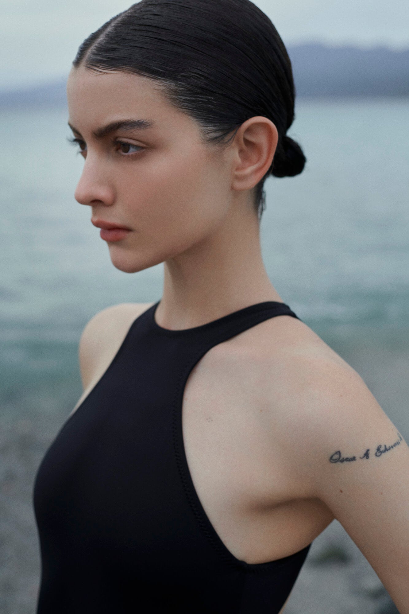 #color_Nero/Titanium